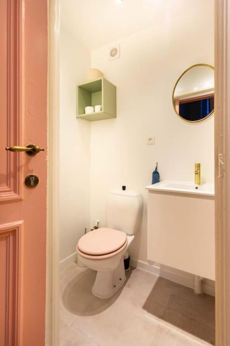Pink Fairytale-Like Apartment แอนต์เวิร์ป ภายนอก รูปภาพ